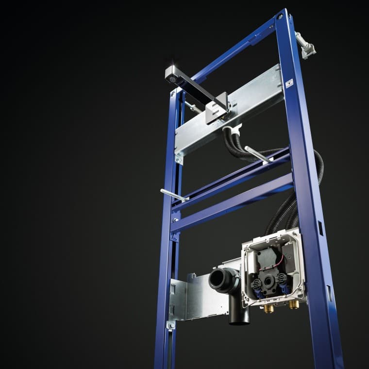 Система инсталляции для раковины и смесителя максимально увеличивает преимущества решений Geberit. Система инсталляции для раковины и смесителя максимально увеличивает преимущества решений Geberit.