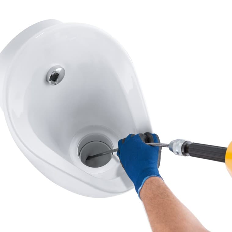 Прочистка сифона писсуара Geberit Прочистка сифона писсуара Geberit