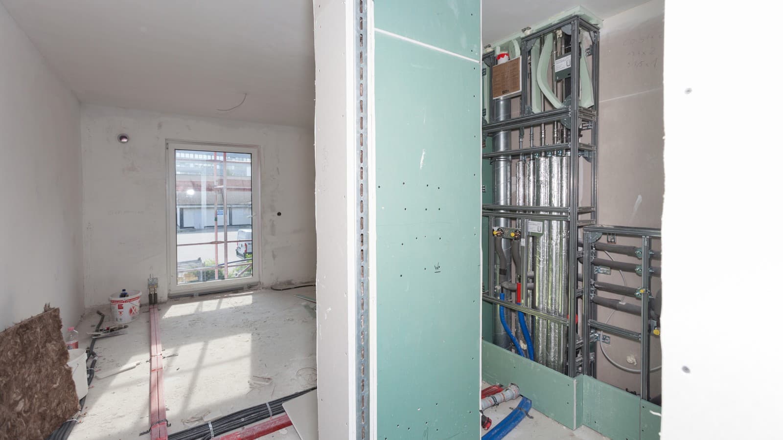 Собранные на производстве монтажные элементы Geberit GIS сократили сроки строительства на три месяца (© Geberit) Собранные на производстве монтажные элементы Geberit GIS сократили сроки строительства на три месяца (© Geberit)